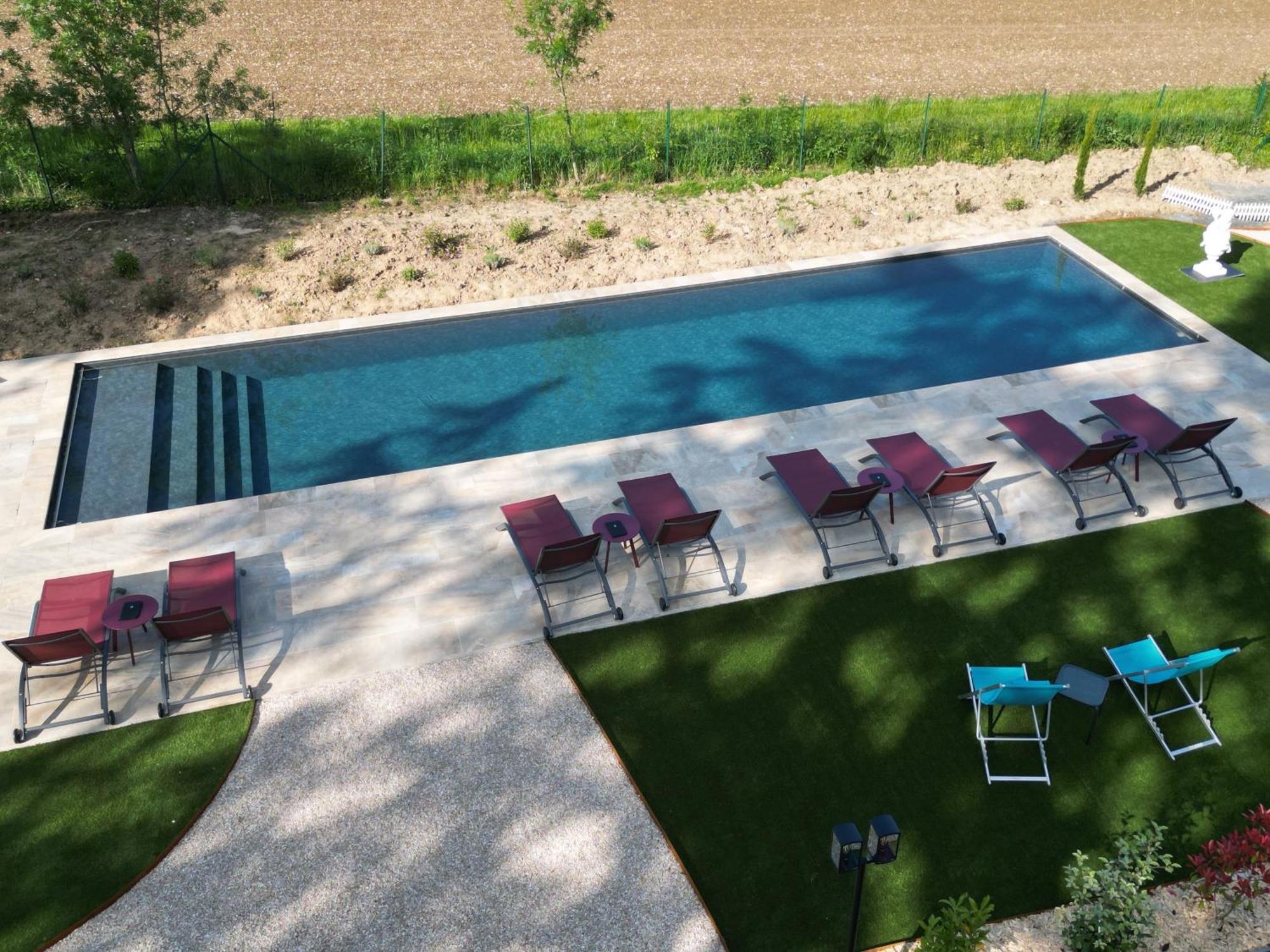 Sans Souci Bed And Breakfast Luxe Heated Pool And Restaurant Luzille Ngoại thất bức ảnh
