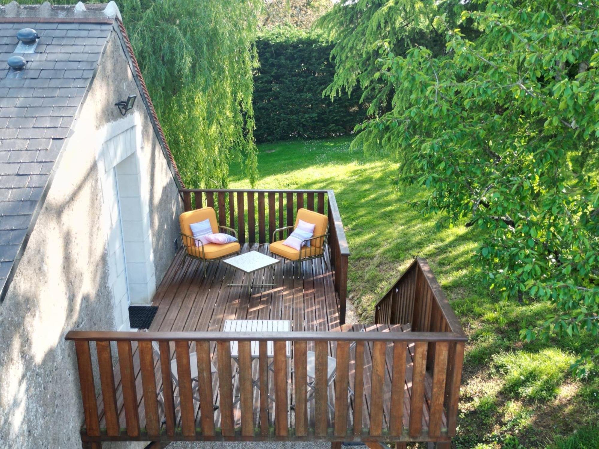 Sans Souci Bed And Breakfast Luxe Heated Pool And Restaurant Luzille Ngoại thất bức ảnh